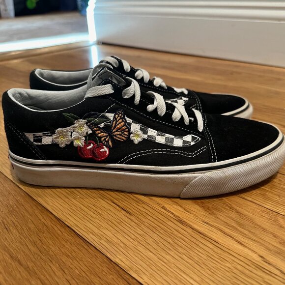 Vans Shoes - VANS Checkerboard Butterfly Cherries invited Old Skool Size 8.5